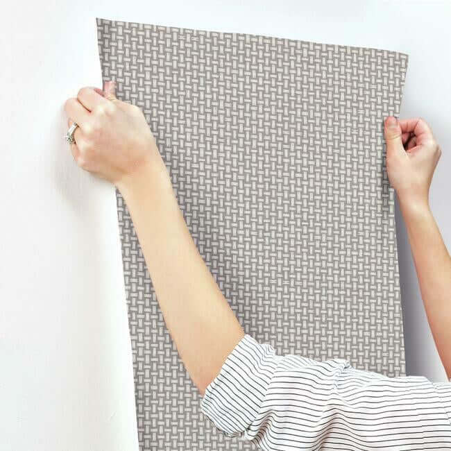 cottage-basket-grey-wallpaper-york-wallcoverings-tl1905 - York Wallcoverings Wallpaper
