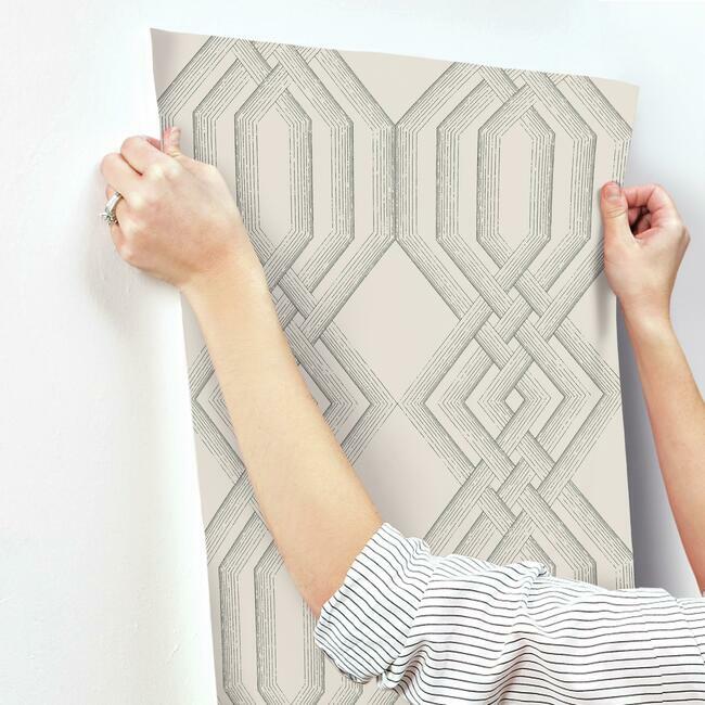 etched-lattice-wallpaper-charcoal-york-wallcoverings-tl1911