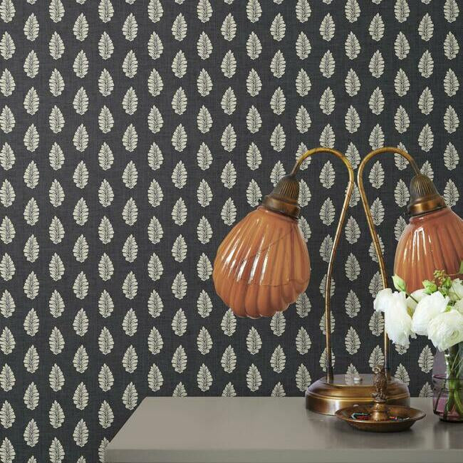 leaf-pendant-wallpaper-black-york-wallcoverings-gr5965