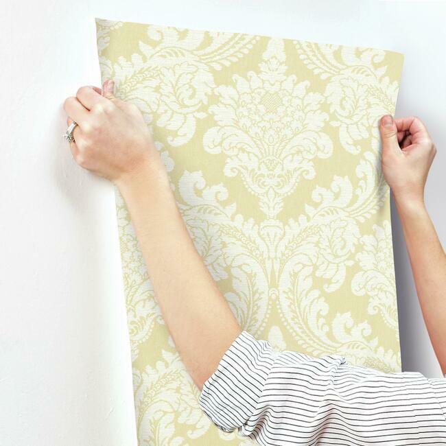 tapestry-damask-wallpaper-yellow-york-wallcoverings-gr6027