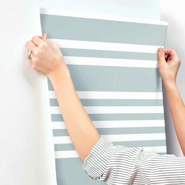 scholarship-stripe-wallpaper-light-blue-york-wallcoverings-sr1616