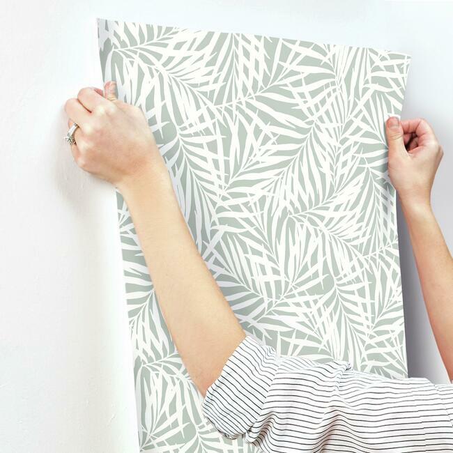 oahu-fronds-wallpaper-eucalyptus-york-wallcoverings-cv4434
