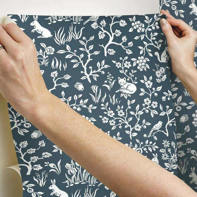 fox-hare-premium-peel-stick-wallpaper-navy-york-wallcoverings-psw1166rl - York Wallcoverings Wallpaper