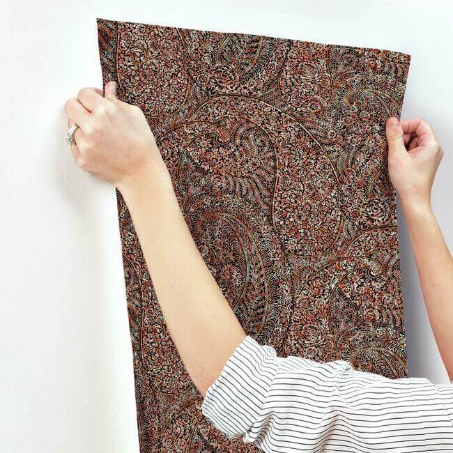 kashmir-dreams-paisley-red-wallpaper-york-wallcoverings-bo6651 - York Wallpaper Wallpaper