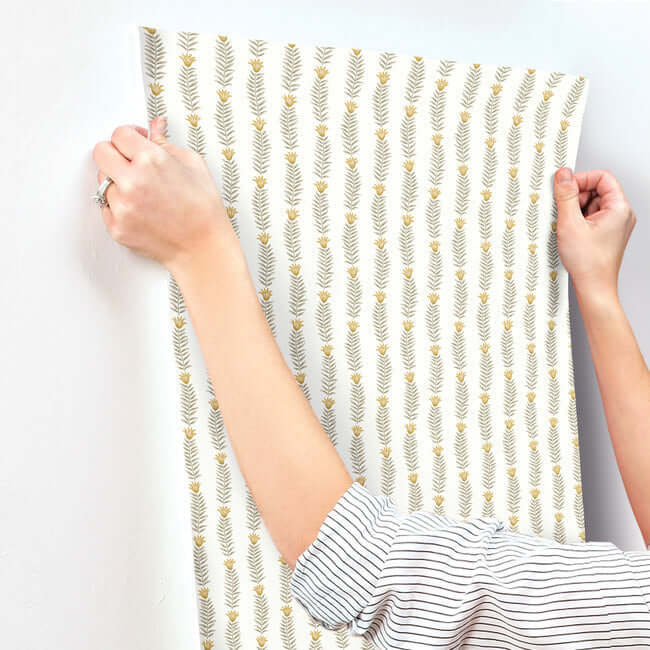 eden-wallpaper-white-metallic-gold-york-wallcoverings-rp7343 - York Wallcoverings Wallpaper