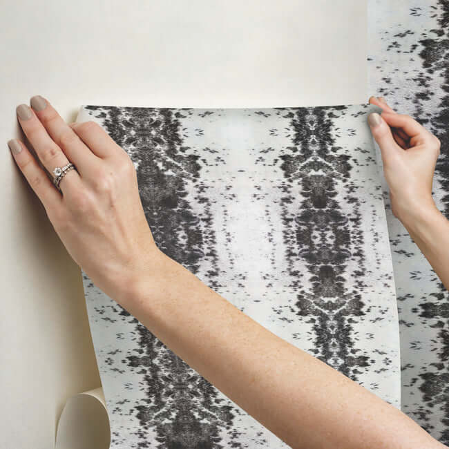 marbled-appaloosa-black-peel-stick-wallpaper-york-wallcoverings-psw1380rl - York Wallpaper Wallpaper