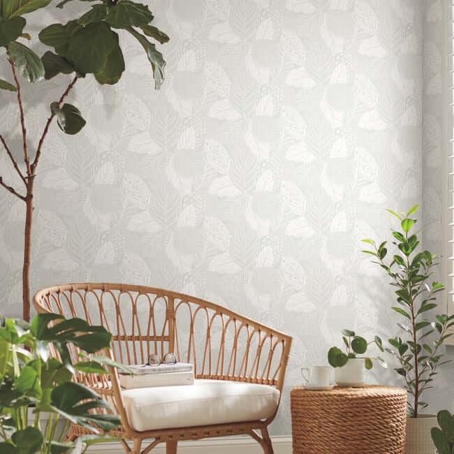 vinca-wallpaper-pearl-york-wallcoverings-go8224 - York Wallcoverings Wallpaper