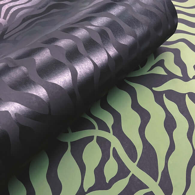 fern-fronds-black-green-wallpaper-york-wallcoverings-ag2061 - York Wallpaper Wallpaper