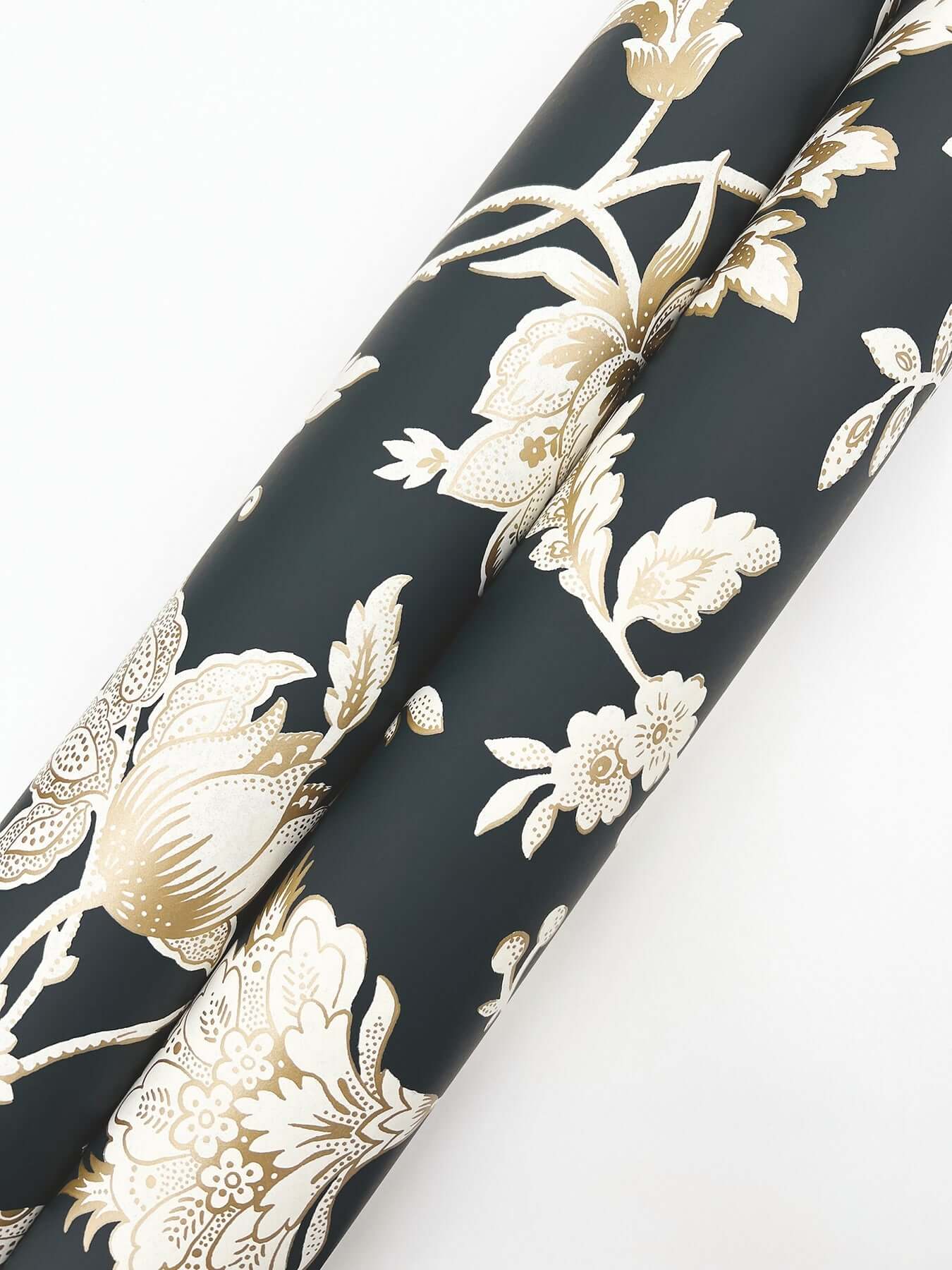 sutton-black-wallpaper-york-wallcoverings-rt7824 - York Wallpaper Wallpaper