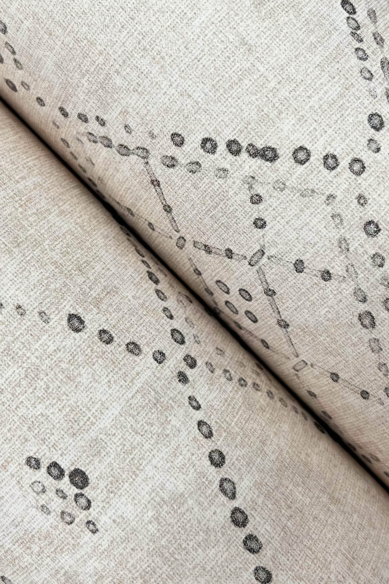 souk-diamonds-wallpaper-taupecharcoal-york-wallcoverings-lm5311 - York Wallcoverings Wallpaper