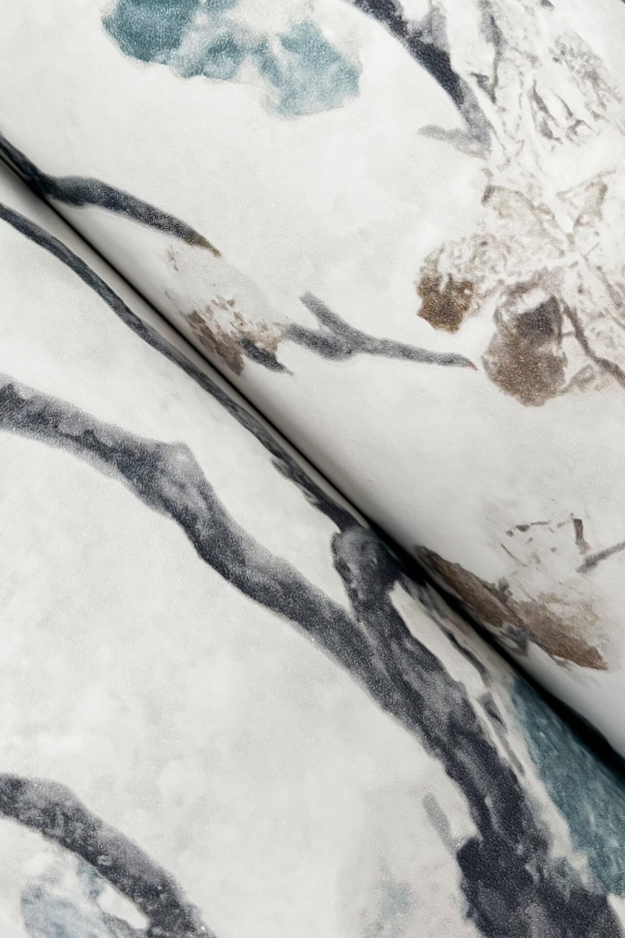 avril-chinoiserie-peacock-wallpaper-york-wallcoverings-lm5412 - York Wallpaper Wallpaper