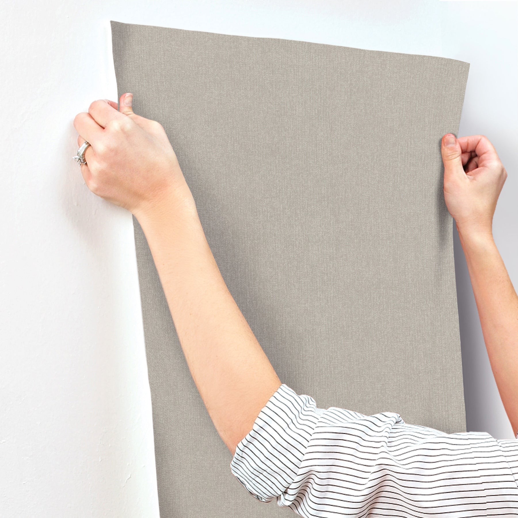 purl-one-high-performance-vinyl-wallpaper-graphite-york-wallcoverings-ud2510n