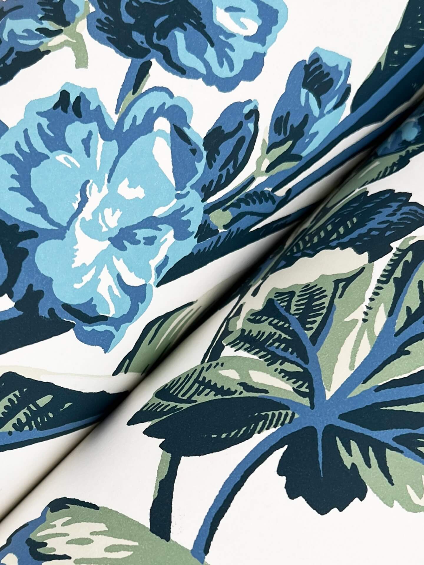 mystic-isle-multicolor-wallpaper-york-wallcoverings-gt4502 - York Wallpaper Wallpaper