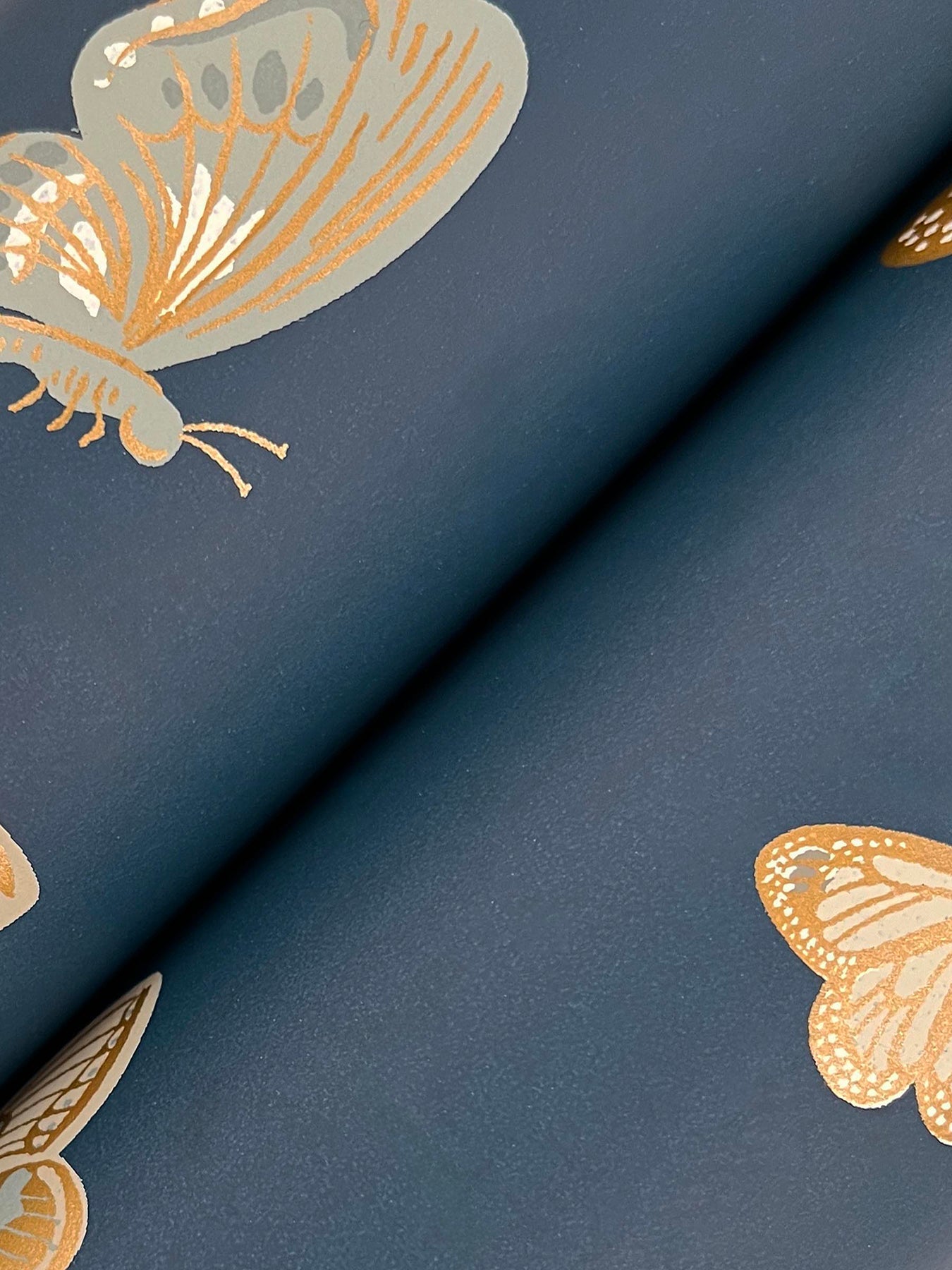 butterfly-house-wallpaper-navy-york-wallcoverings-rf7415 - York Wallcoverings Wallpaper