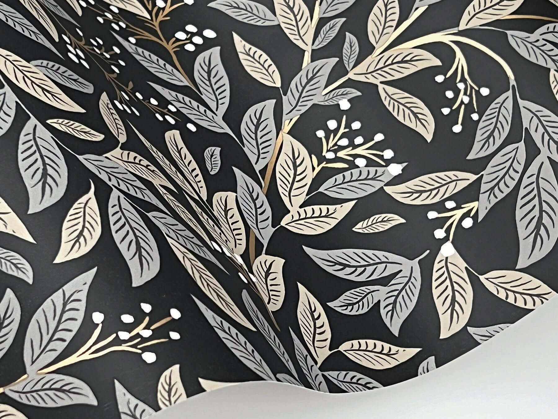 willowberry-wallpaper-black-york-wallcoverings-rf7462 - York Wallcoverings Wallpaper