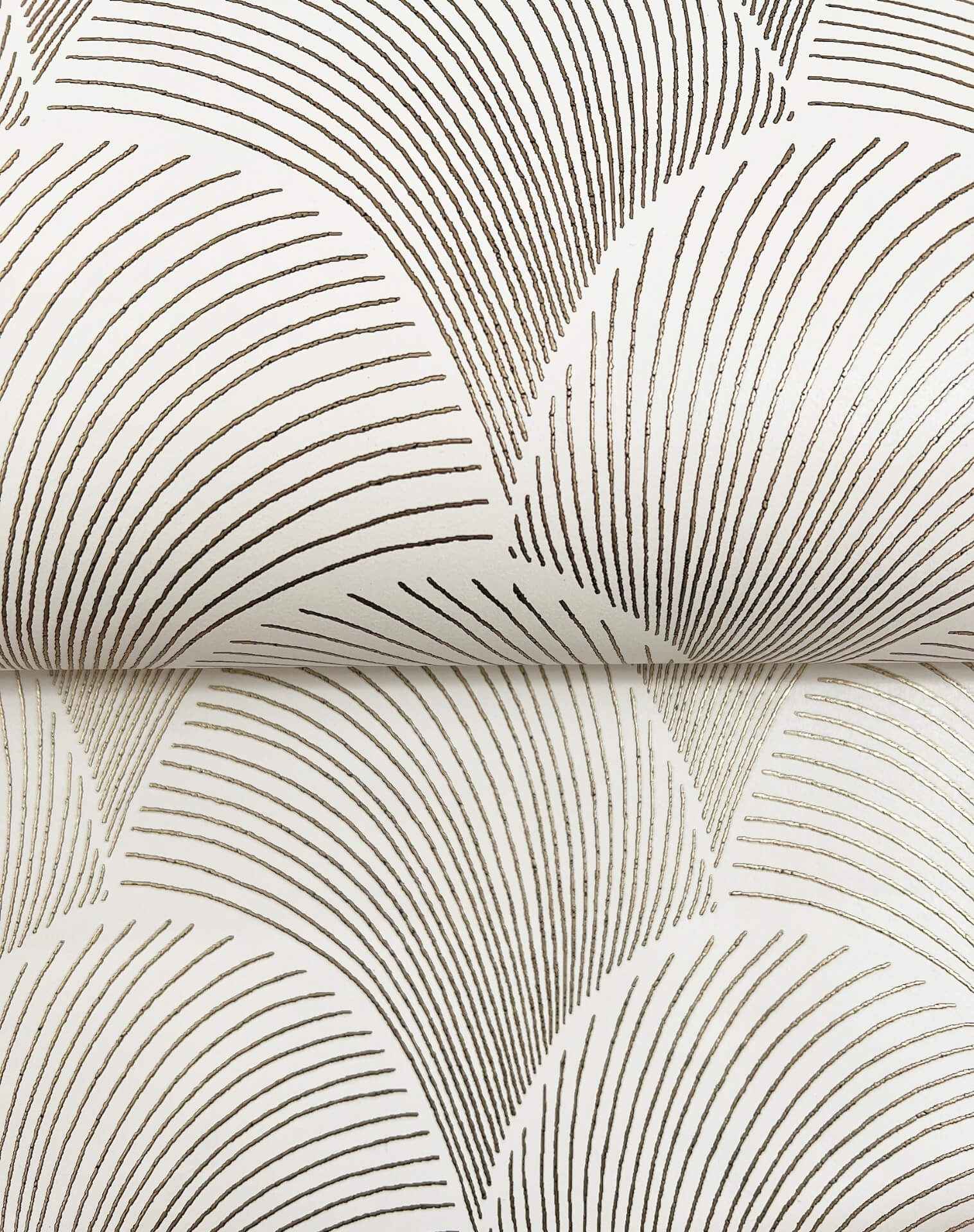 Metallic White Gold Scallop Wallpaper - York Wallcoverings - NT6109 - York Wallcoverings Wallpaper