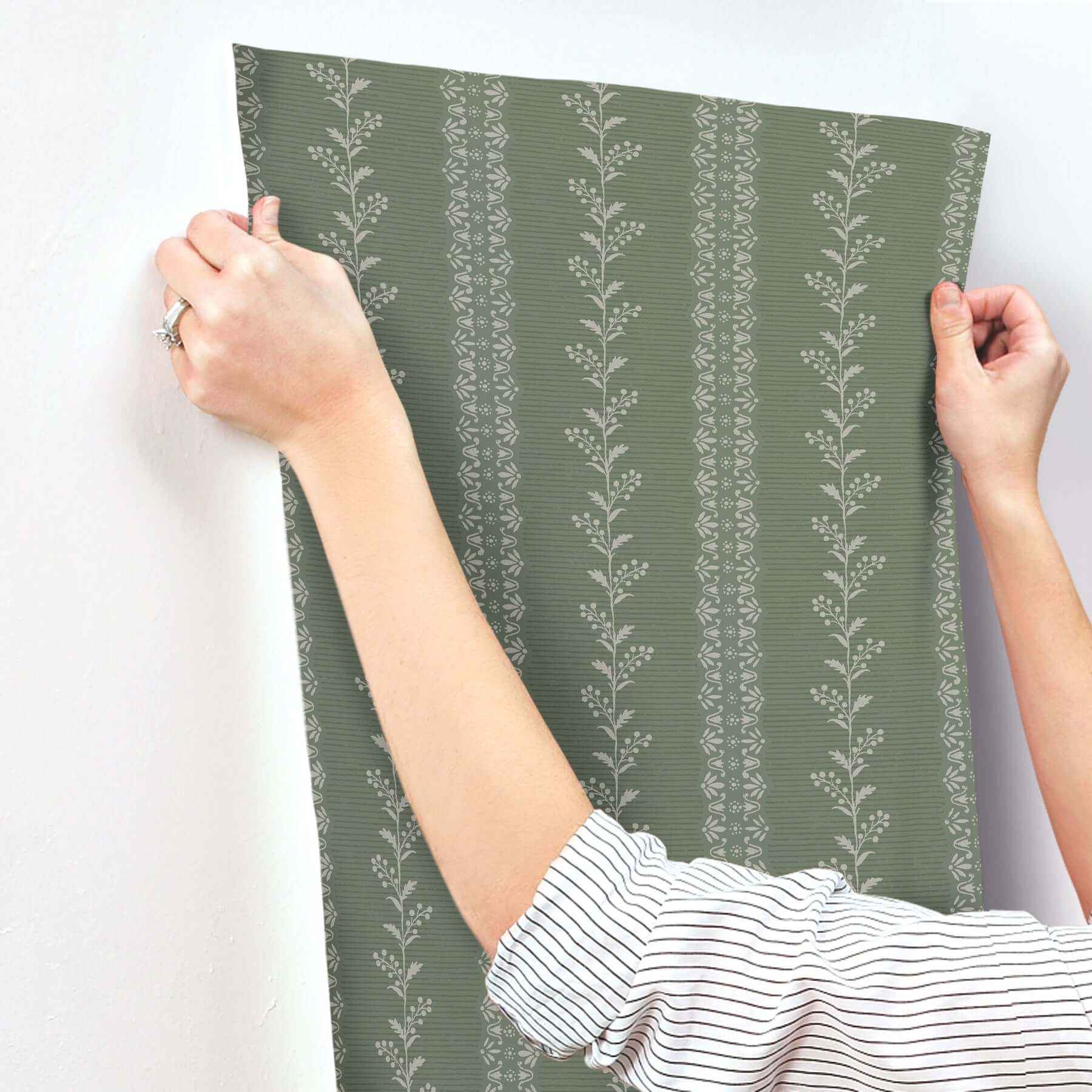 Everleigh Pine Wallpaper - York Wallcoverings - MF4767 - York Wallcoverings Wallpaper