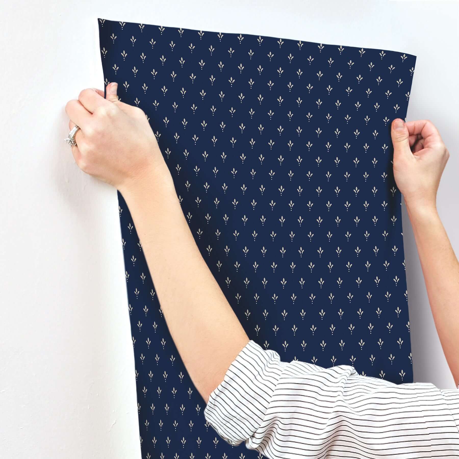 charm-navy-wallpaper-york-wallcoverings-mf4776 - York Wallcoverings Wallpaper