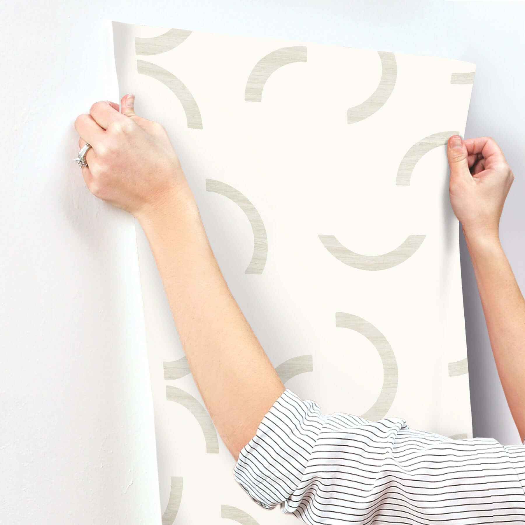 Lunula Ivory Wallpaper - York Wallcoverings - FM1025 - York Wallcoverings Wallpaper