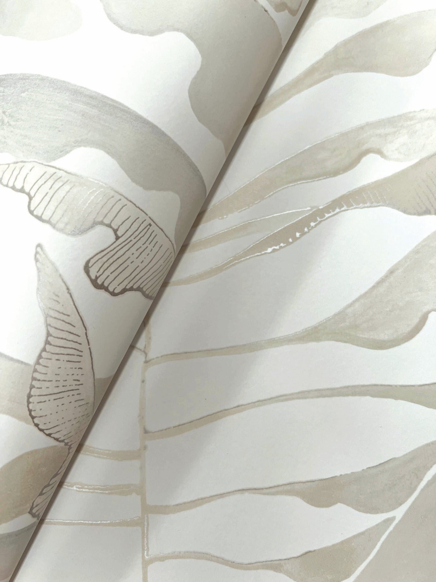 leaf-column-wallpaper-neutral-york-wallcoverings-fm1044