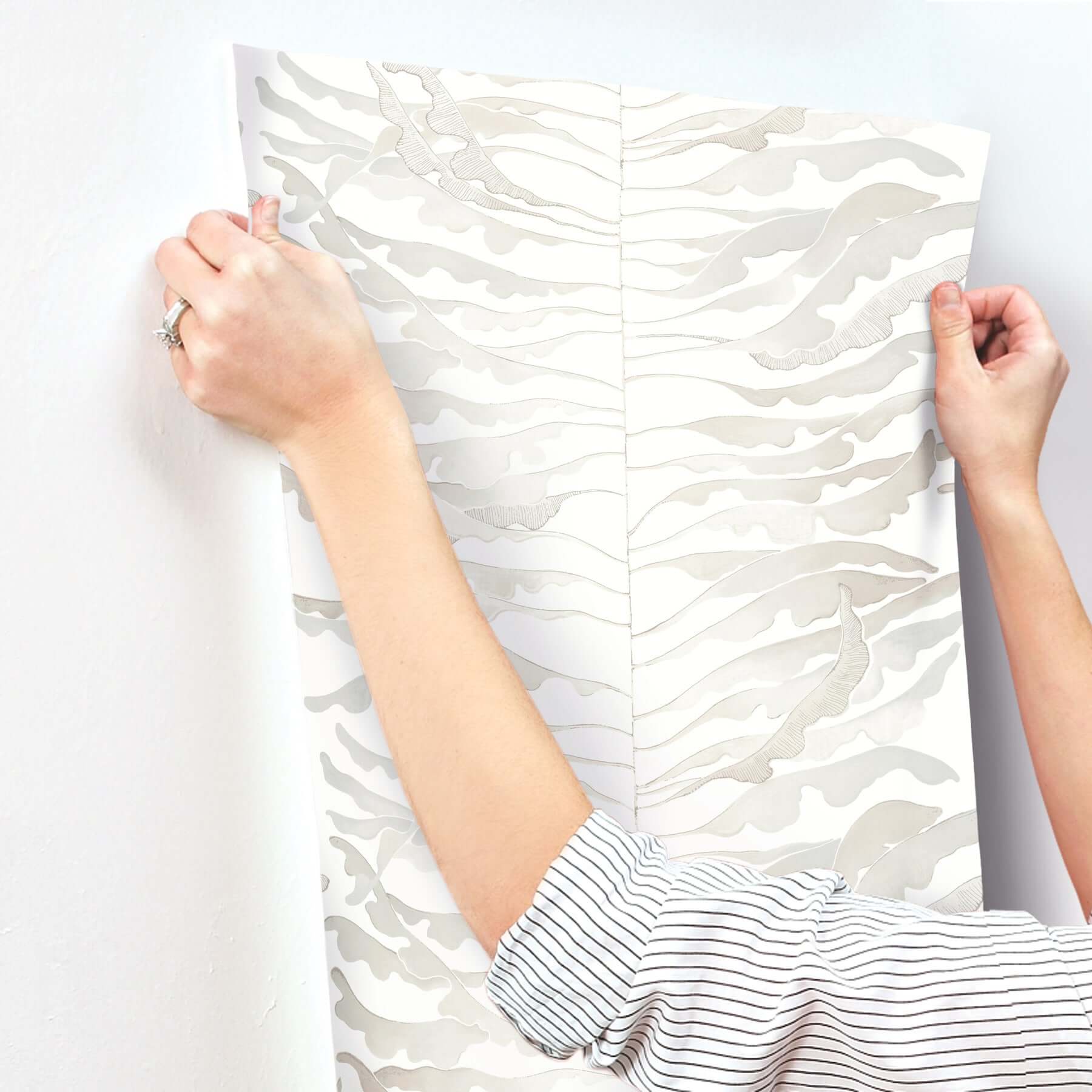 leaf-column-neutral-wallpaper-york-wallcoverings-fm1044 - York Wallpaper Wallpaper