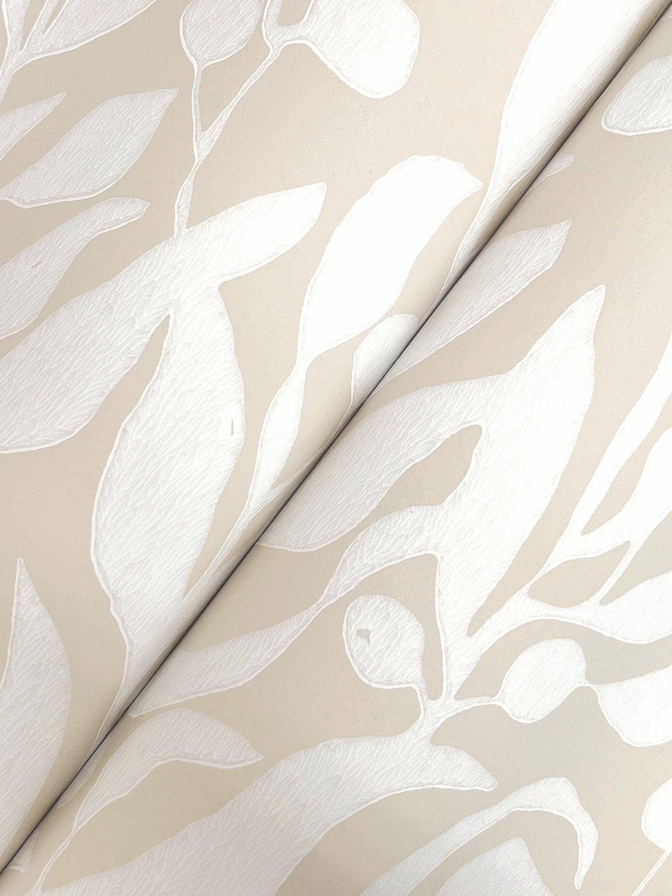 olive-mill-beach-york-wallcoverings-mt5613