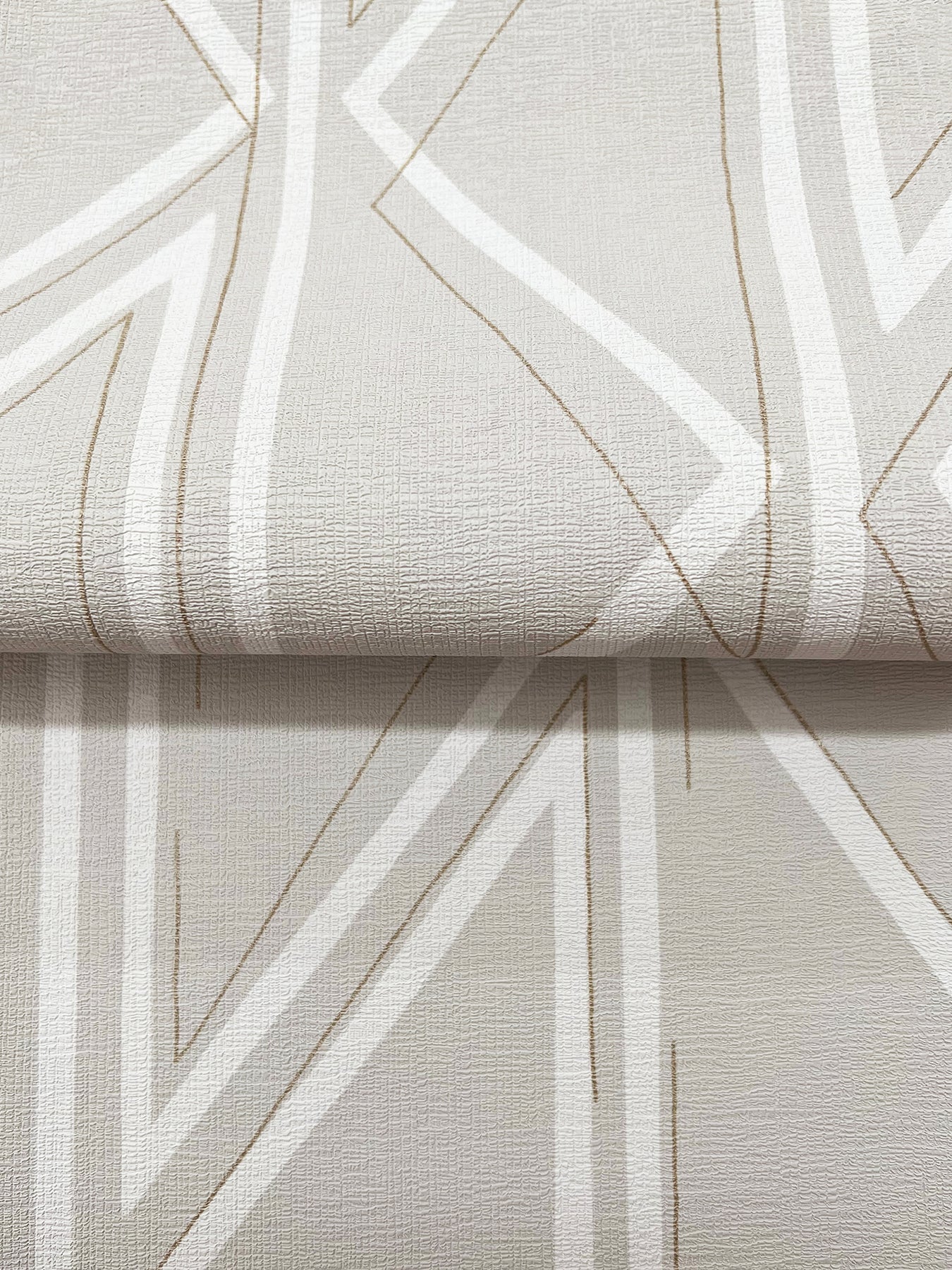 side-by-side-wallpaper-nook-york-wallcoverings-mj4853