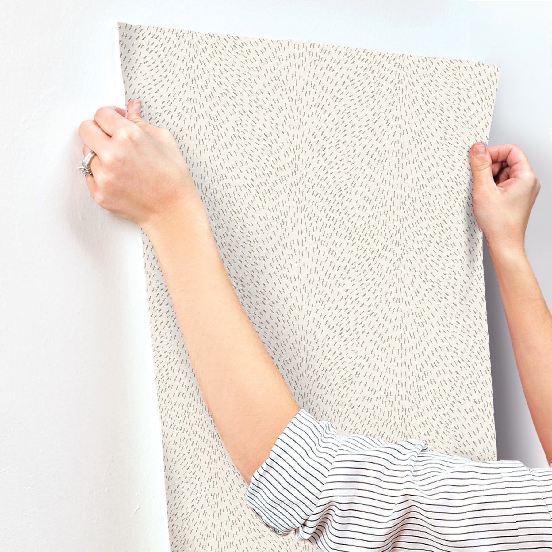 dew-drop-wallpaper-beige-york-wallcoverings-gn2594