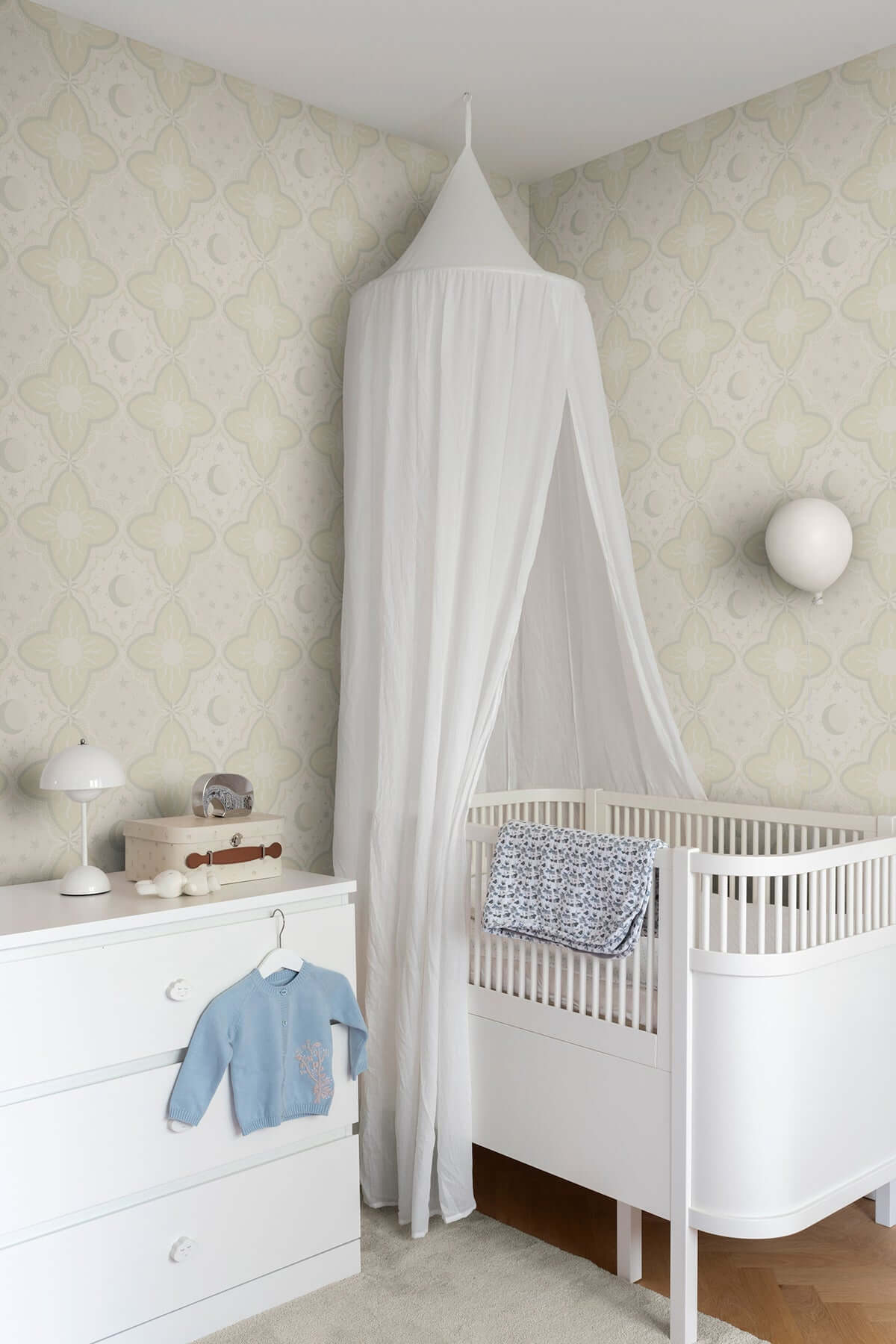 sol-mane-beige-wallpaper-york-wallcoverings-mb29031 - York Wallpaper Wallpaper