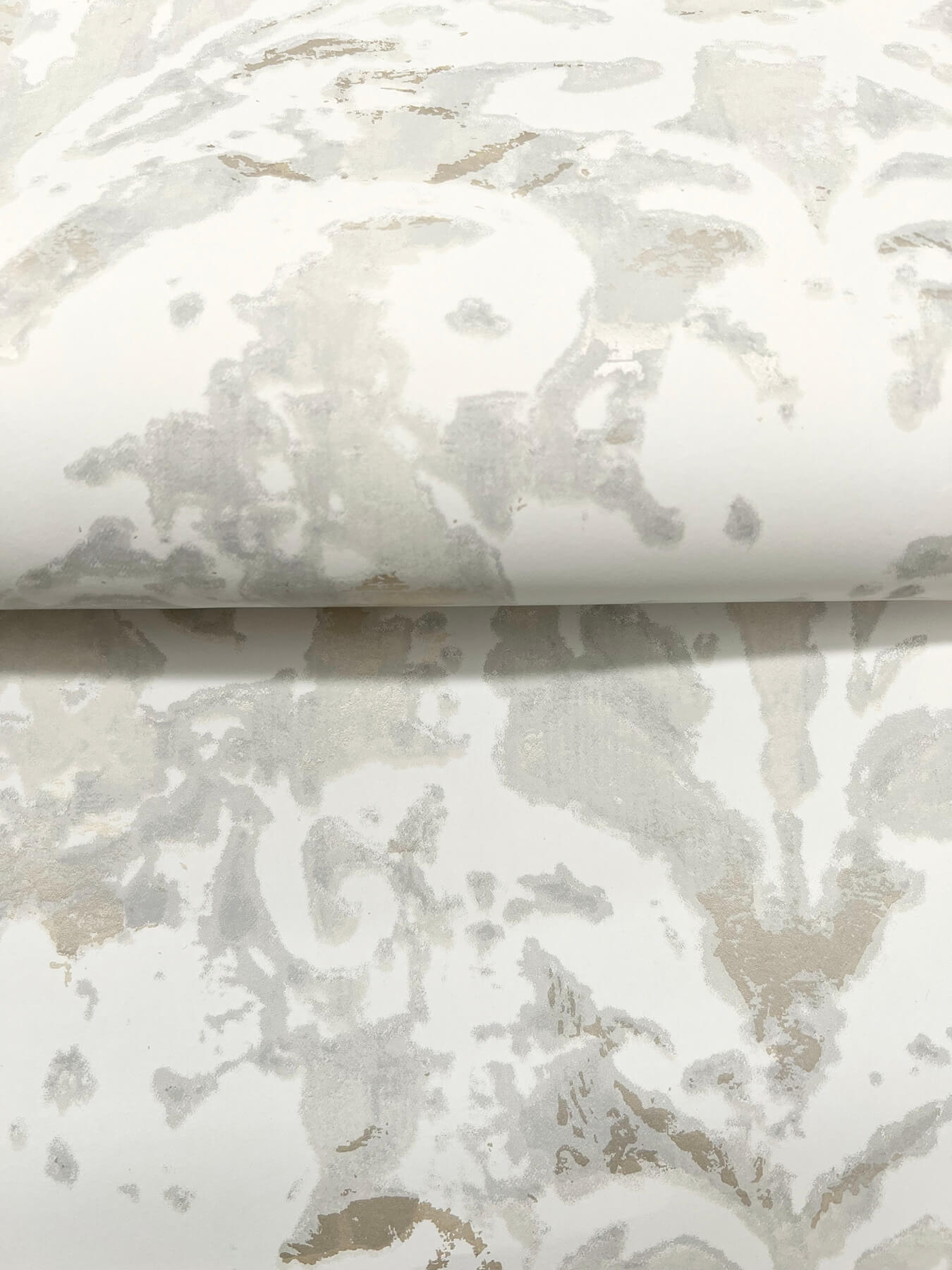 velvet-crush-damask-cream-pearl-wallpaper-york-wallcoverings-df3334 - York Wallcoverings Wallpaper