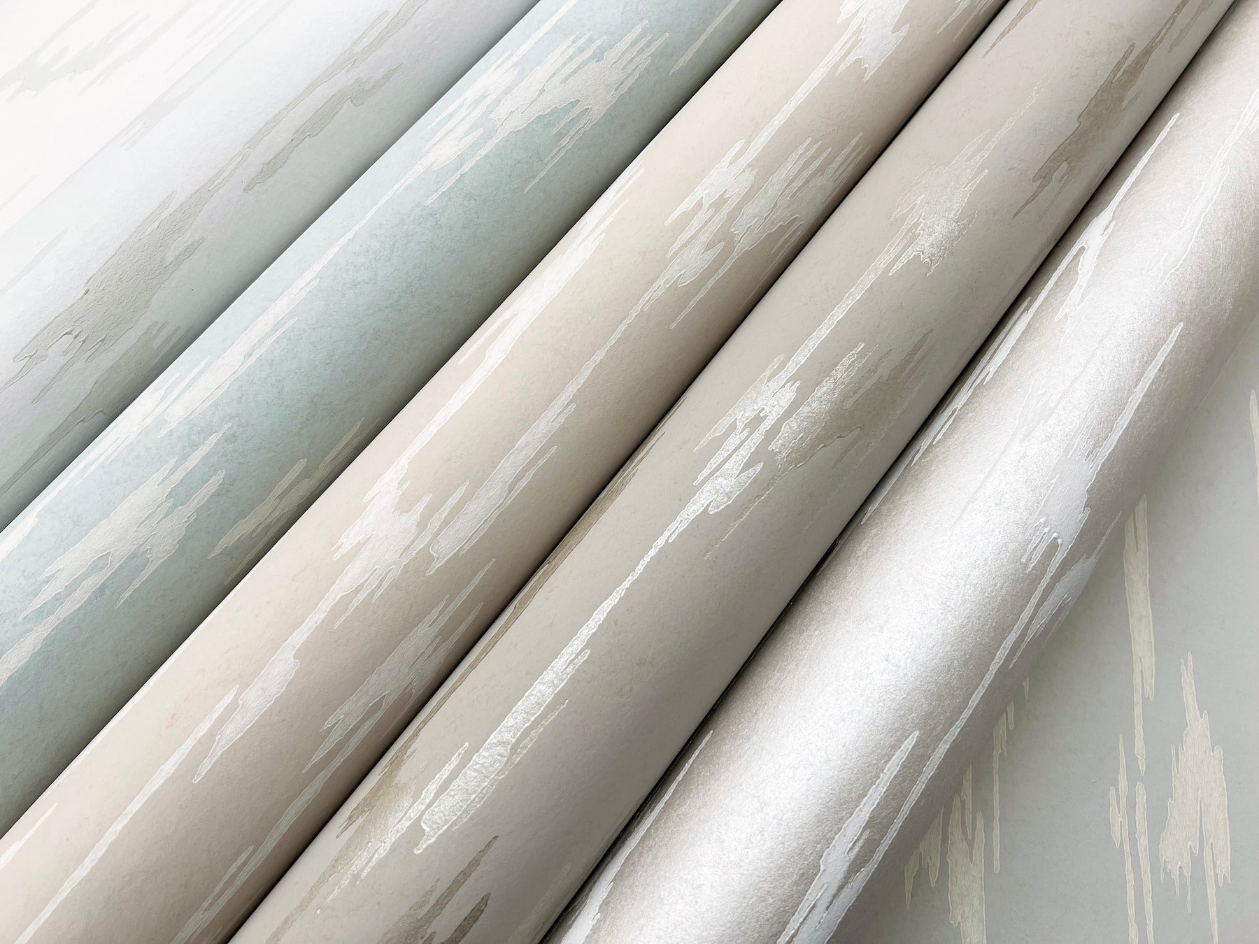 flowing-wallpaper-dark-taupe-york-wallcoverings-df3362