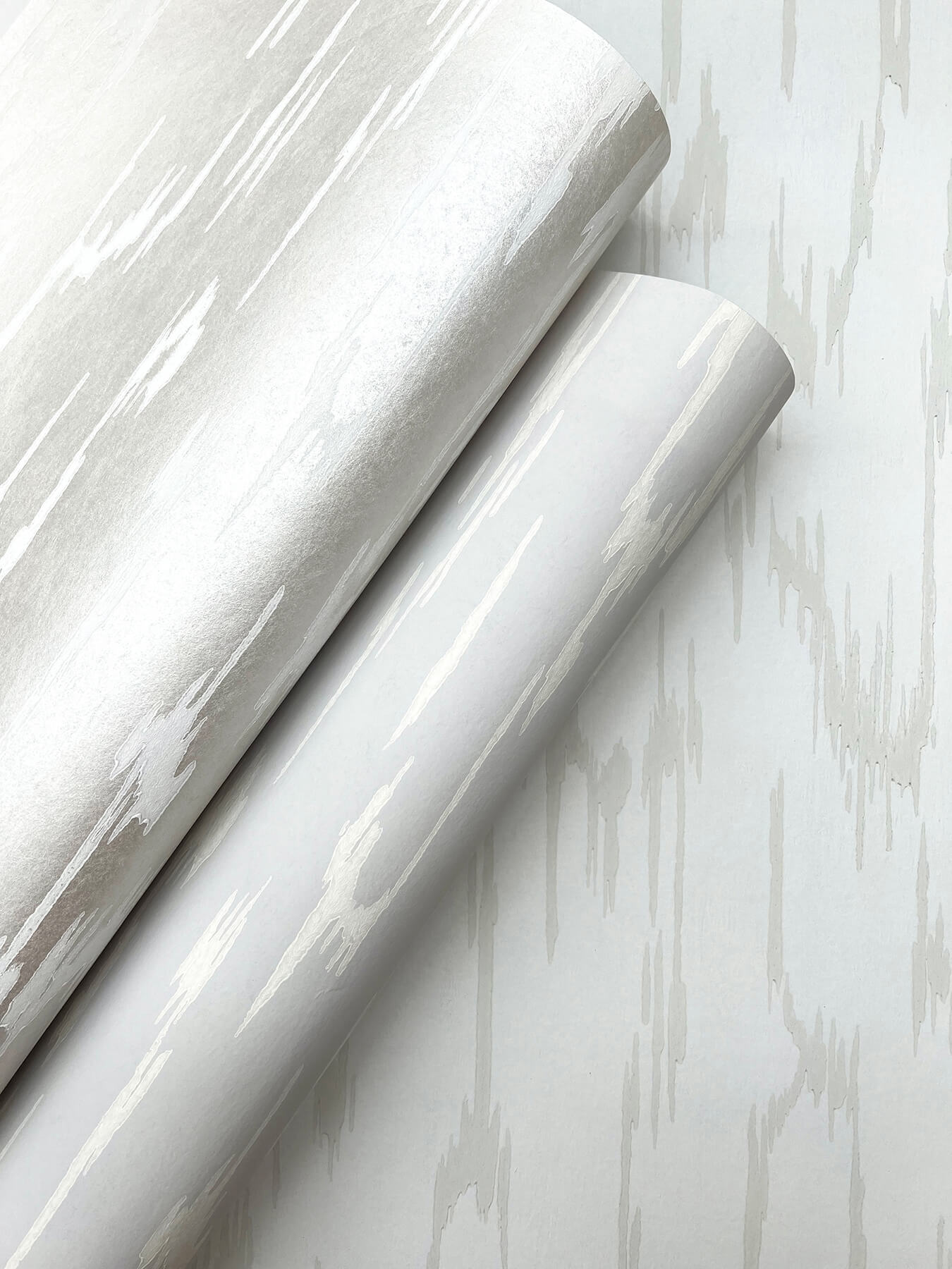 flowing-white-wallpaper-york-wallcoverings-df3365 - York Wallpaper Wallpaper