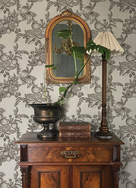 gerty-black-fruit-toile-wallpaper-york-wallcoverings-4173-27637