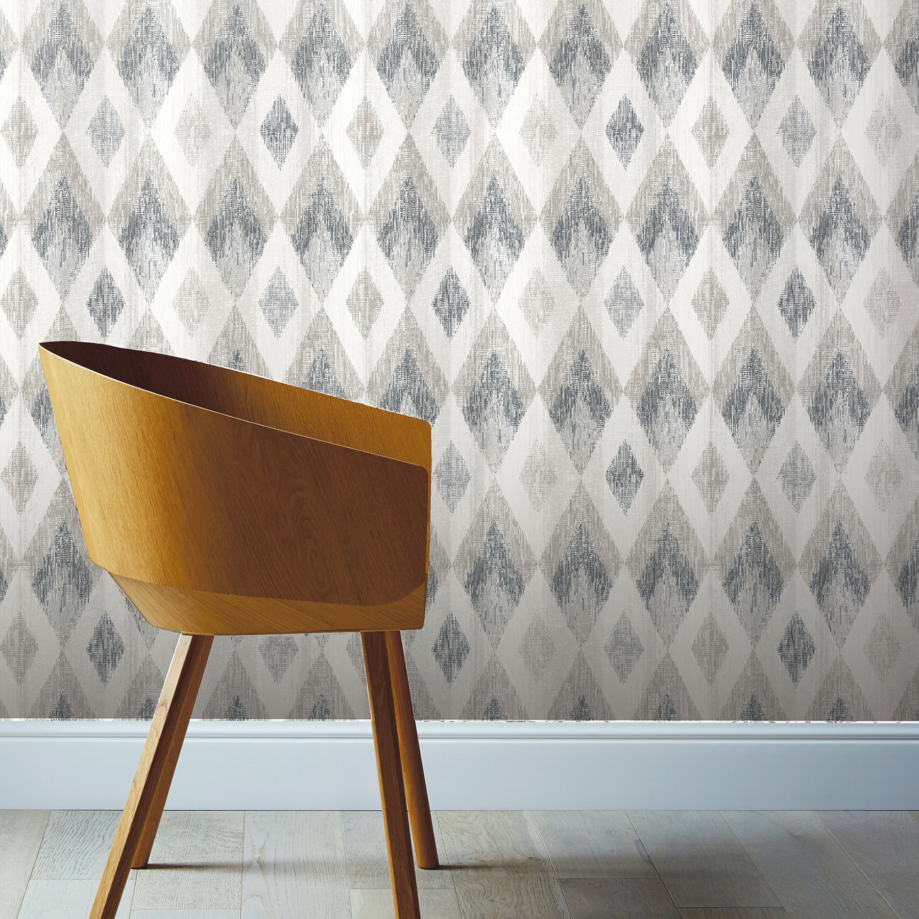 fitzgerald-grey-ikat-diamond-wallpaper-york-wallcoverings-ah297200 - York Wallcoverings Wallpaper