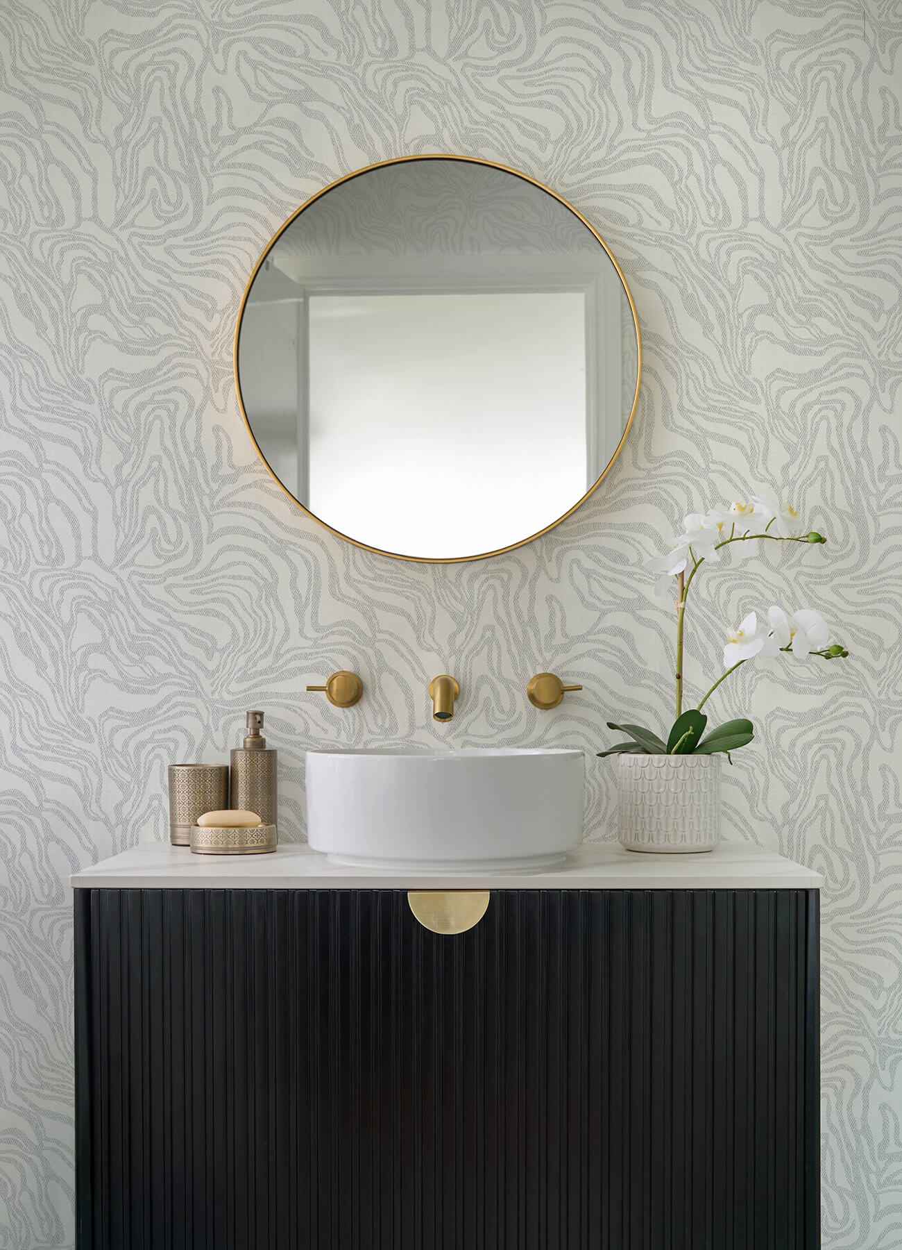 Massar Silver Modern Marbled Wallpaper - York Wallcoverings - 4177-27708