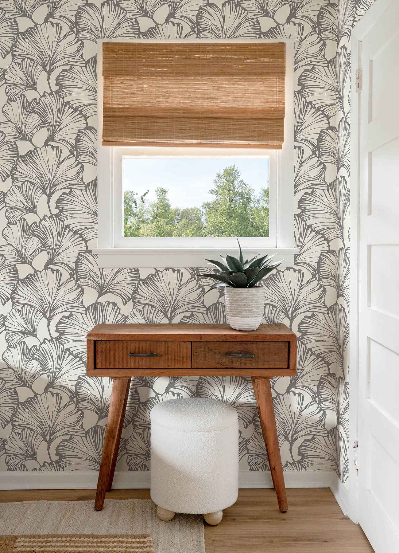 Kyoto Charcoal Ginkgo Leaf Wallpaper - York Wallcoverings - 4177-27713
