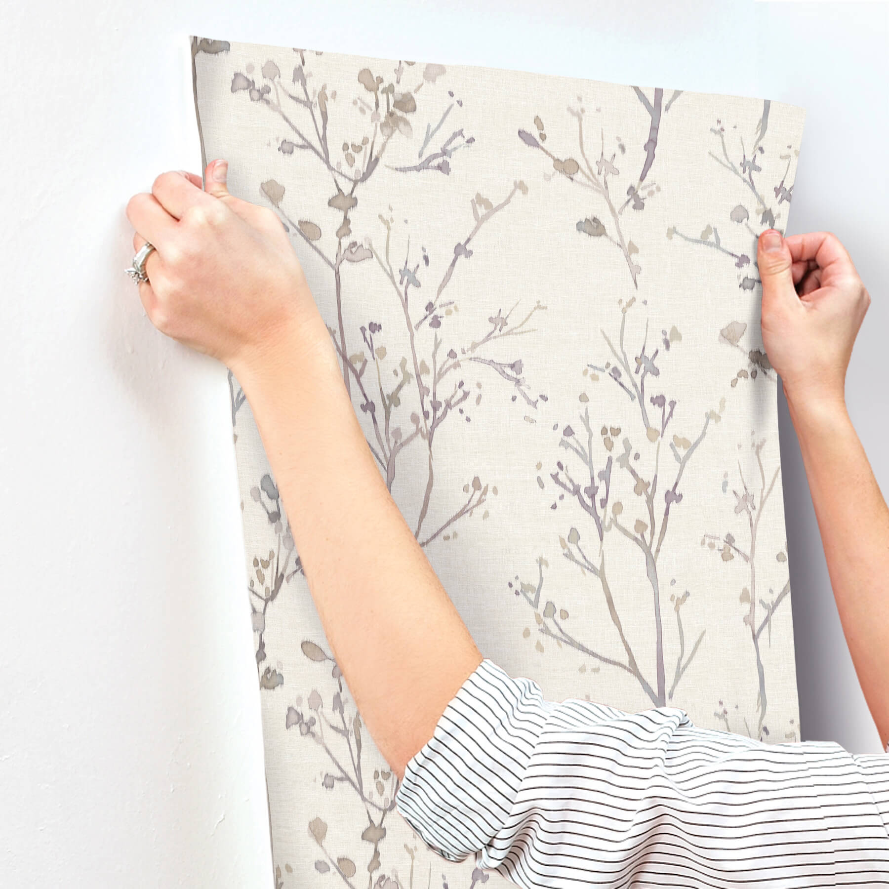 silverling-lavender-budding-branches-wallpaper-york-wallcoverings-4177-27722 - York Wallcoverings Papel pintado