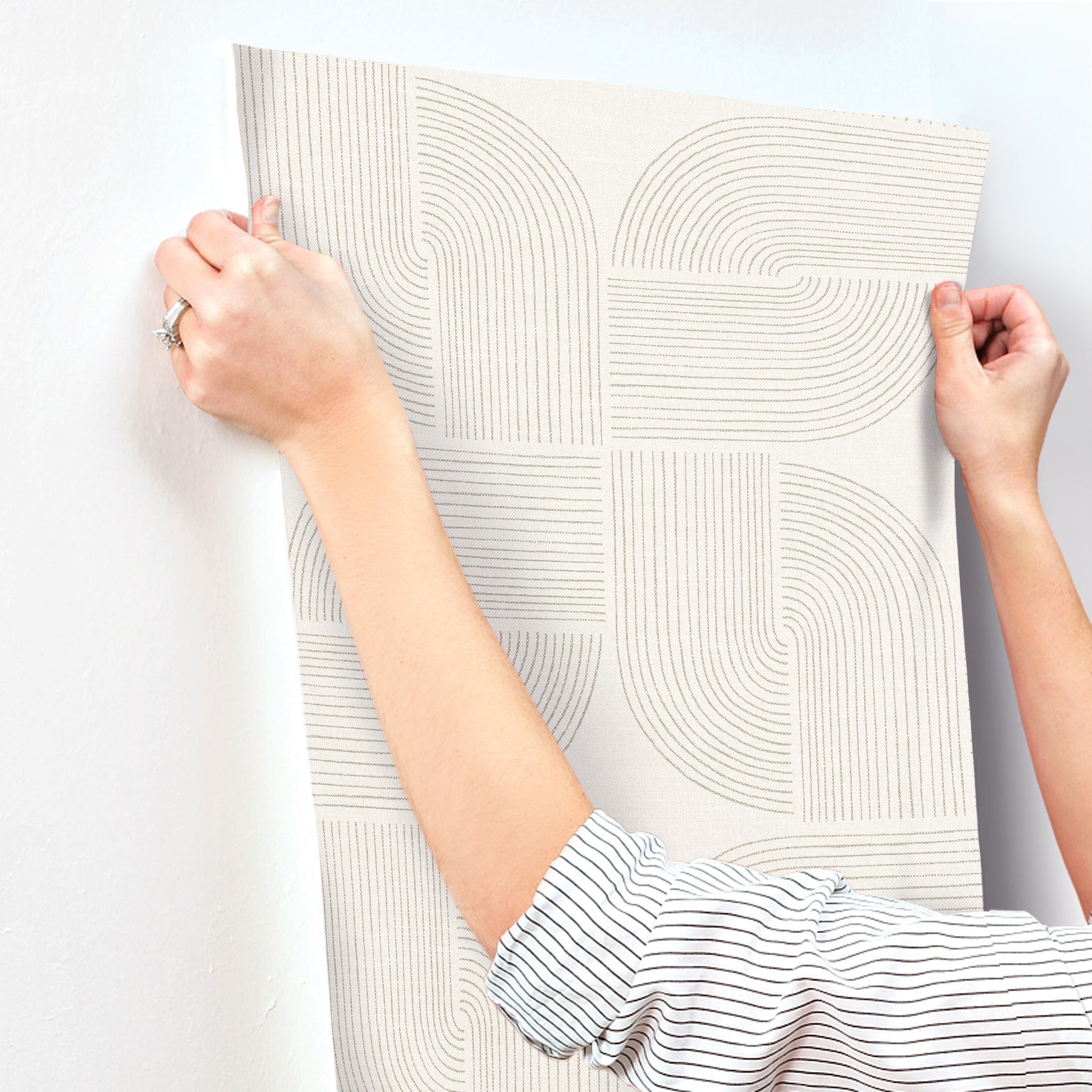 savoye-brown-spiral-arches-wallpaper-york-wallcoverings-4177-27724