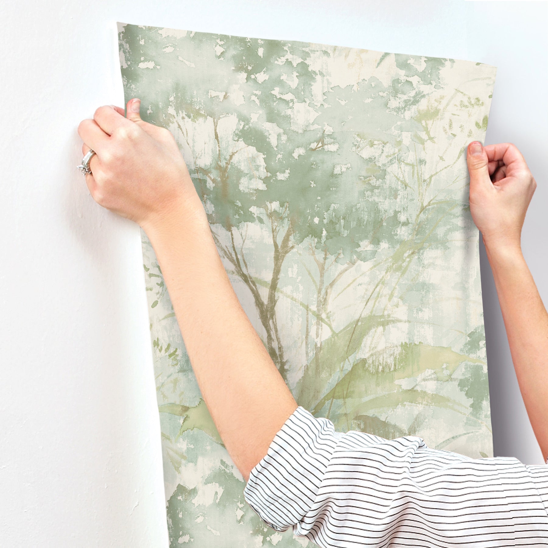 mistwood-green-forest-wallpaper-york-wallcoverings-4177-27751