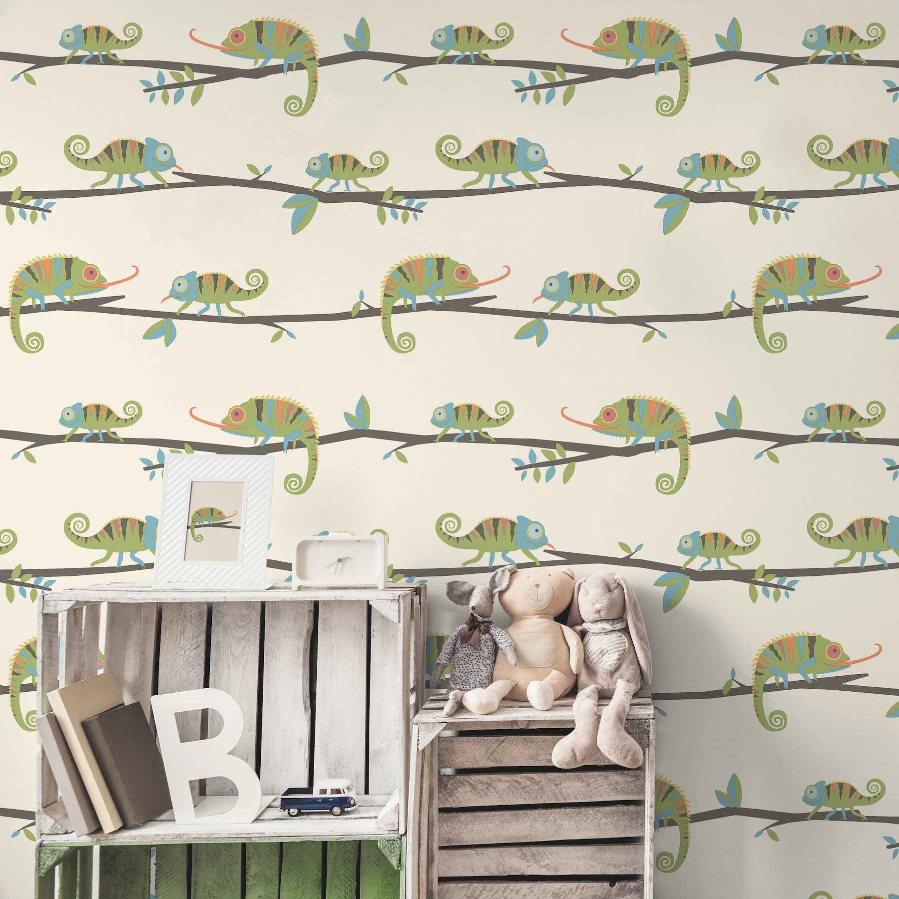 Chameleon Family Green Canopy Stroll Wallpaper - York Wallcoverings - 4203-27559 - York Wallcoverings Wallpaper
