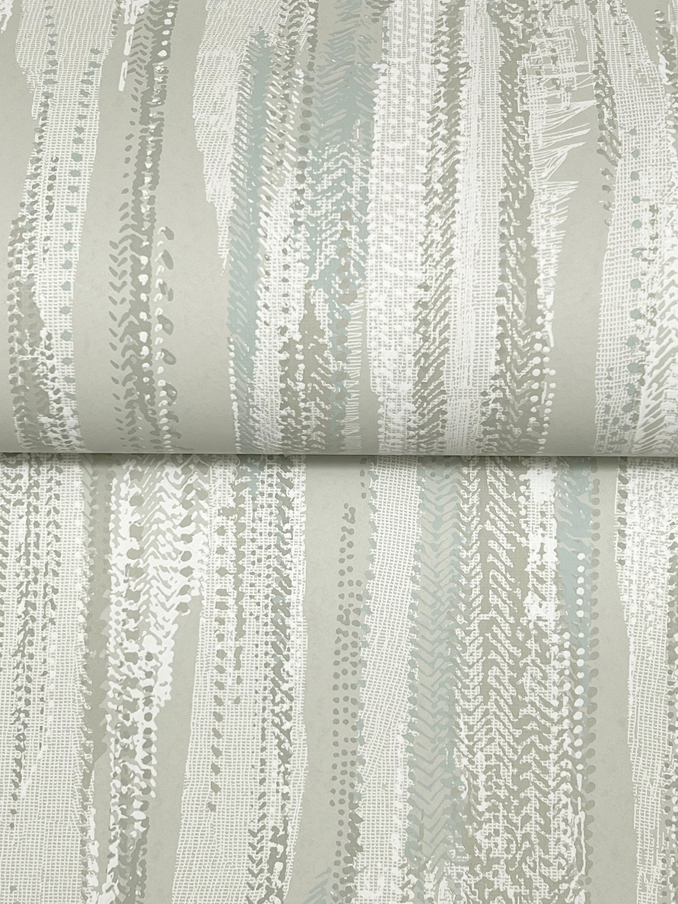 tribeca-aqua-texture-stripe-wallpaper-york-wallcoverings-vr1526
