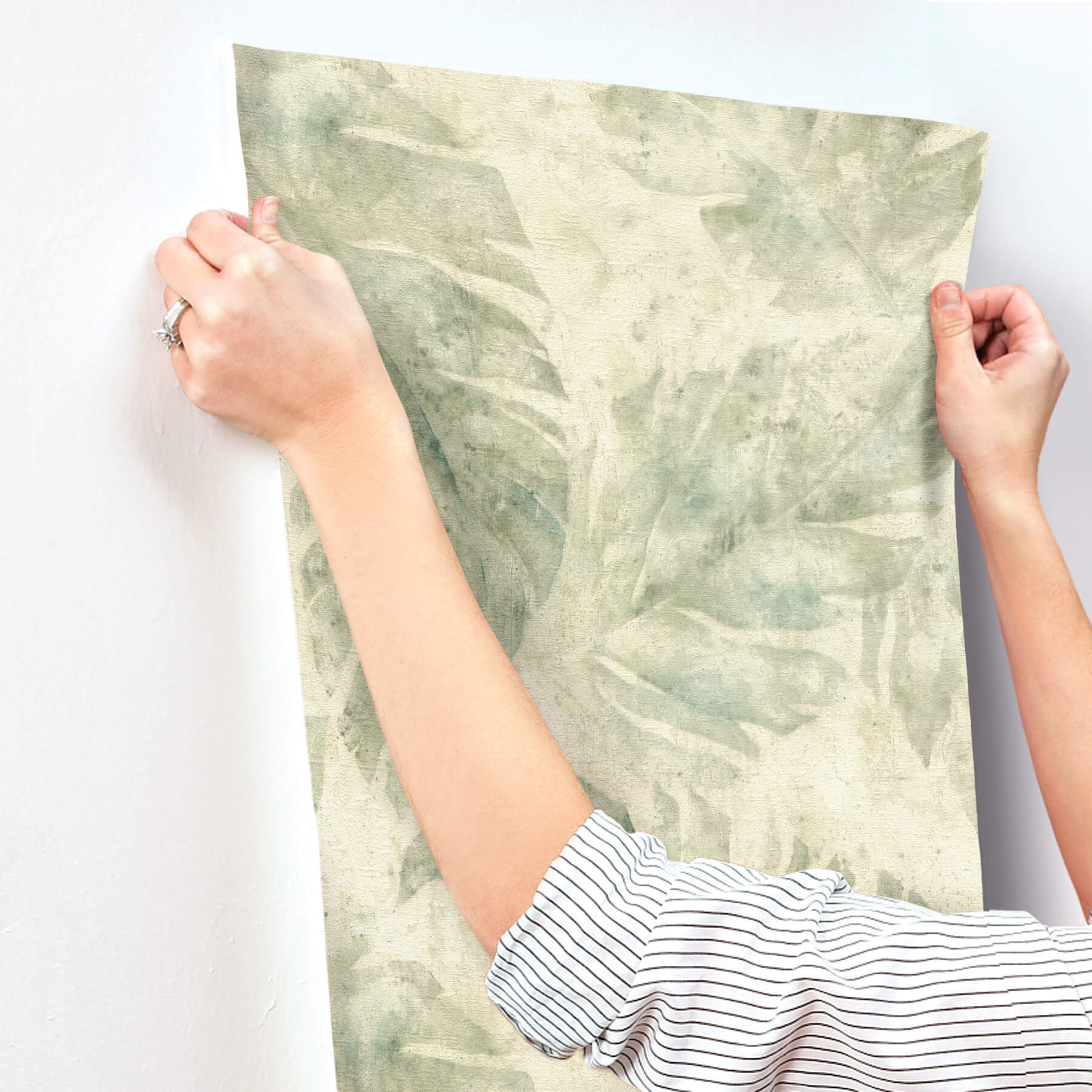 sanne-green-palm-wallpaper-york-wallcoverings-4202-416121 - York Wallcoverings Wallpaper