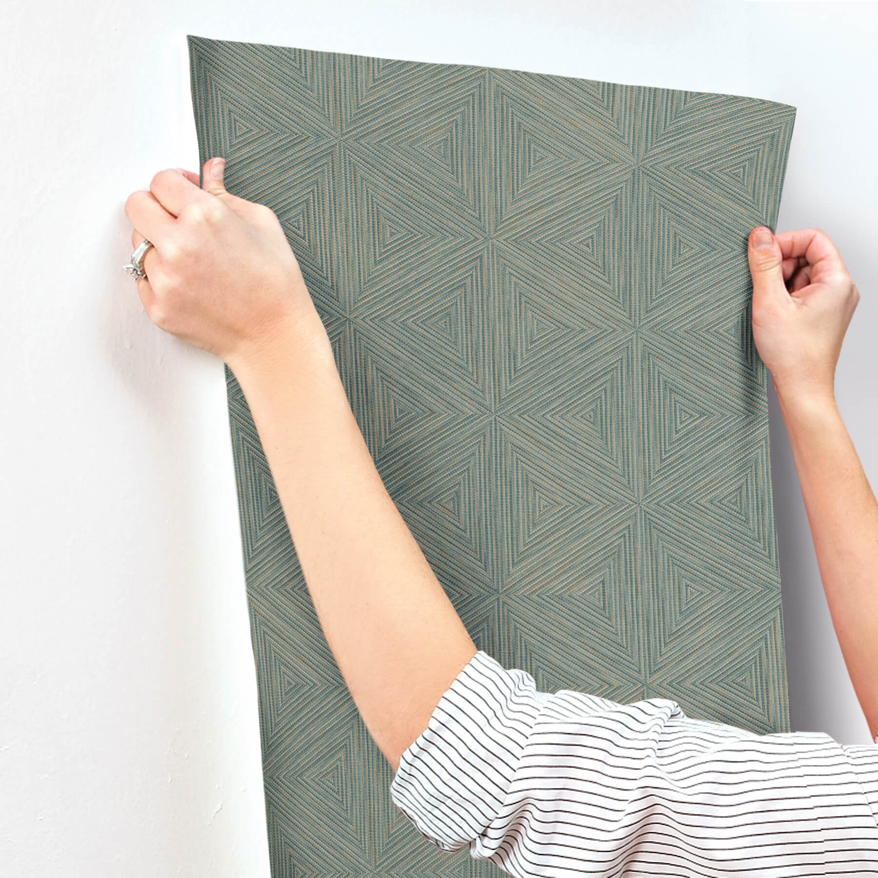 anara-teal-geo-faux-grasscloth-wallpaper-york-wallcoverings-4202-571271 - York Wallcoverings Wallpaper