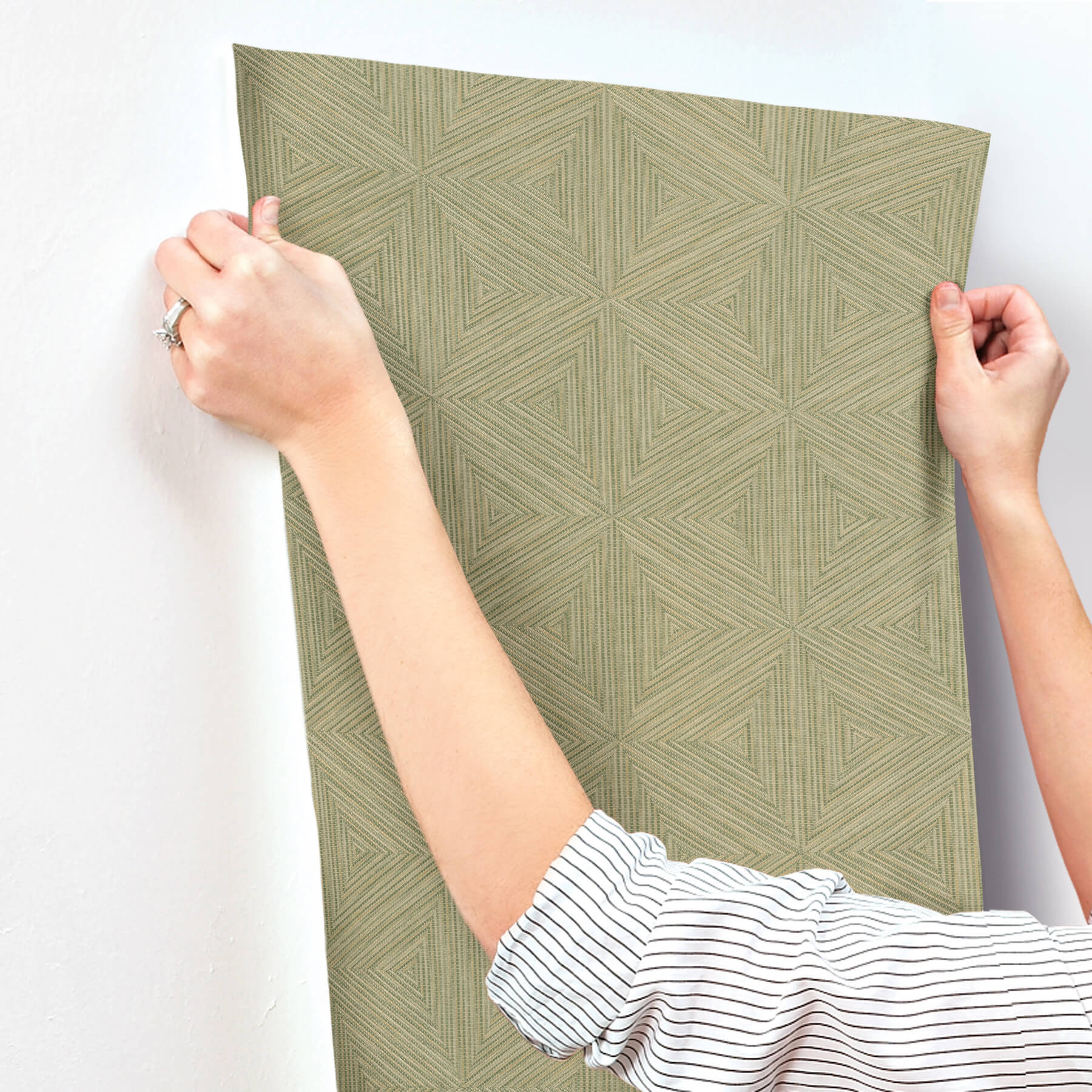 anara-green-geo-faux-grasscloth-wallpaper-york-wallcoverings-4202-571288 - York Wallcoverings Wallpaper