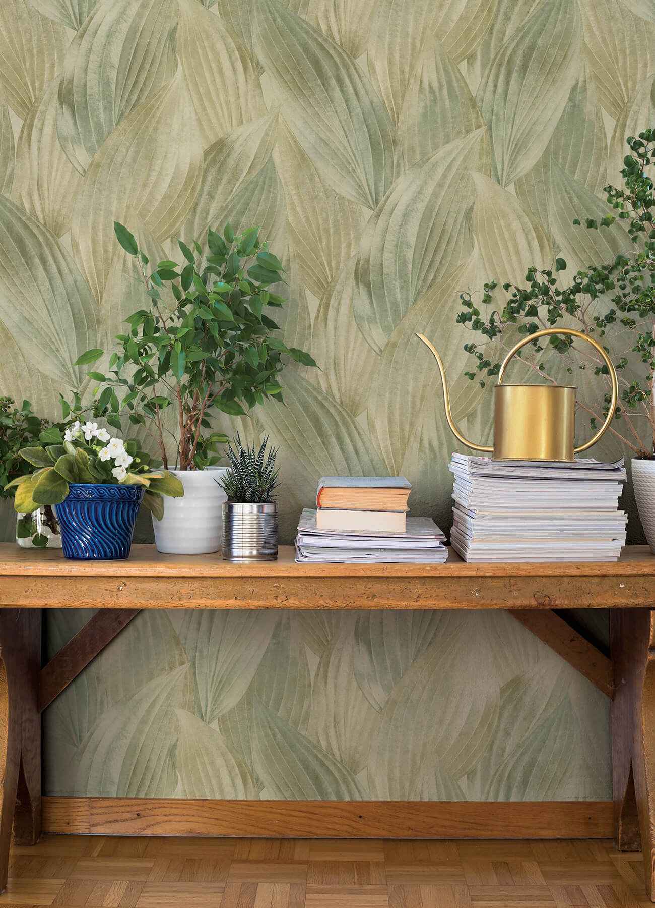 Melora Green Leaf Wallpaper - York Wallcoverings - 4202-571547