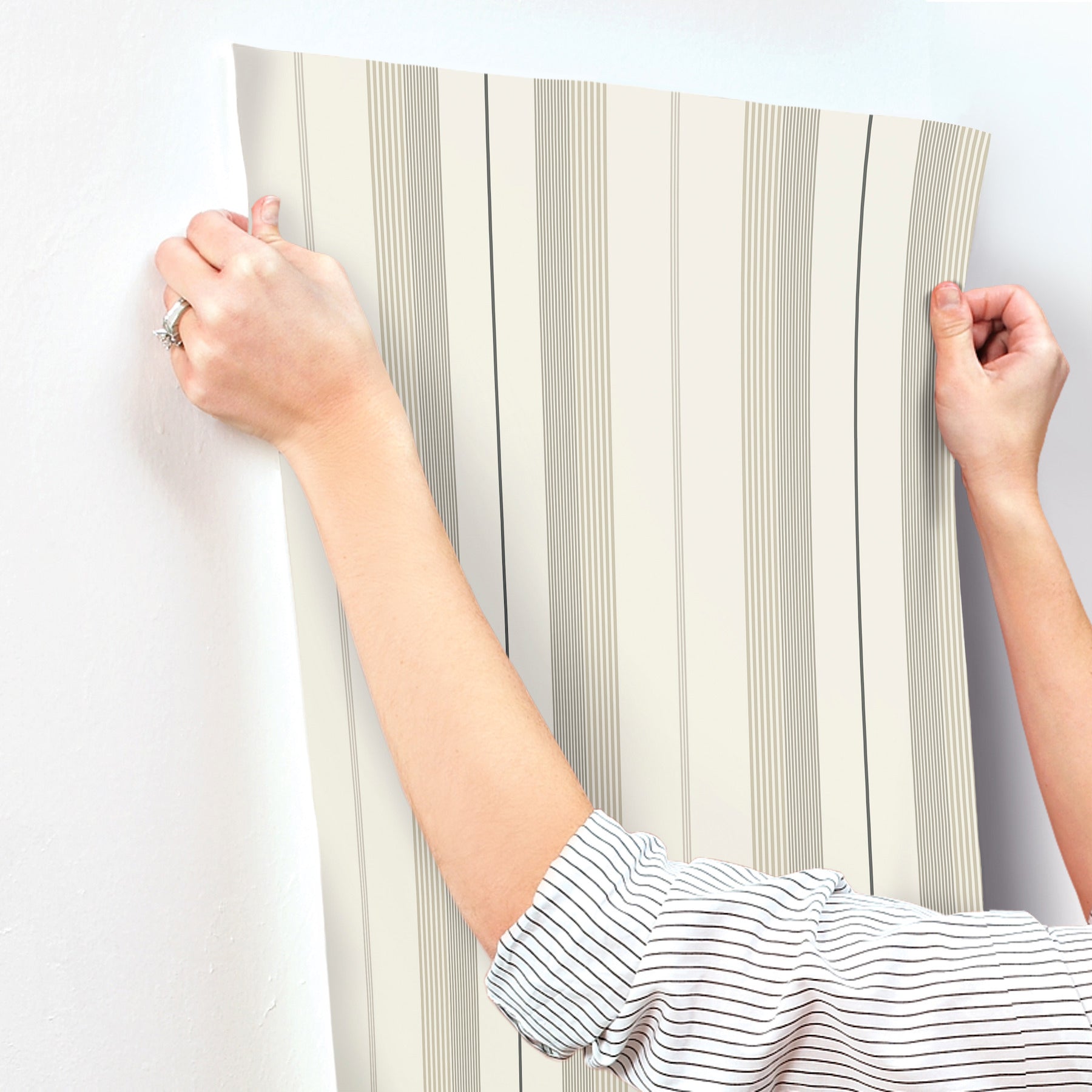 herrgrd-neutral-stripe-wallpaper-york-wallcoverings-4201-20118