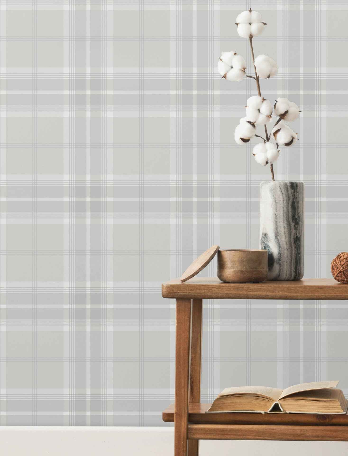 Emma Dove Plaid Wallpaper - York Wallcoverings - 4201-92123 - York Wallcoverings Papel pintado
