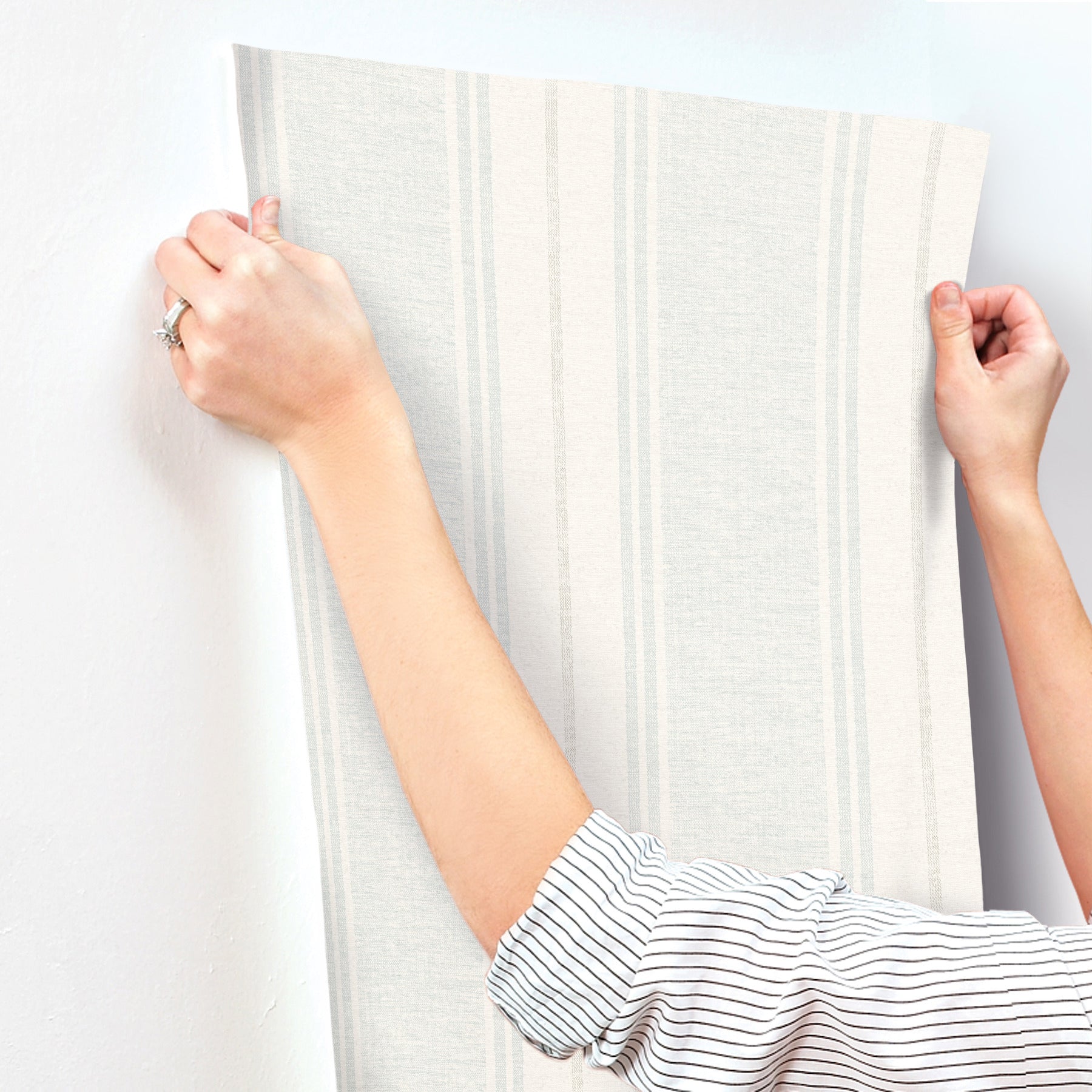 maddox-light-blue-flannel-stripe-wallpaper-york-wallcoverings-4192-83442