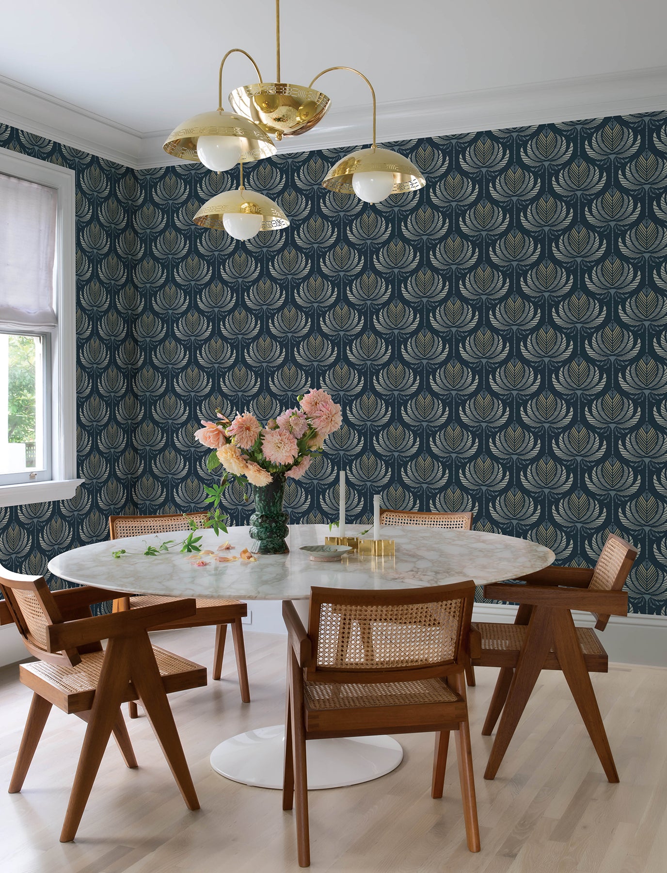 ferrenby-dark-blue-floral-fan-wallpaper-york-wallcoverings-4198-27831