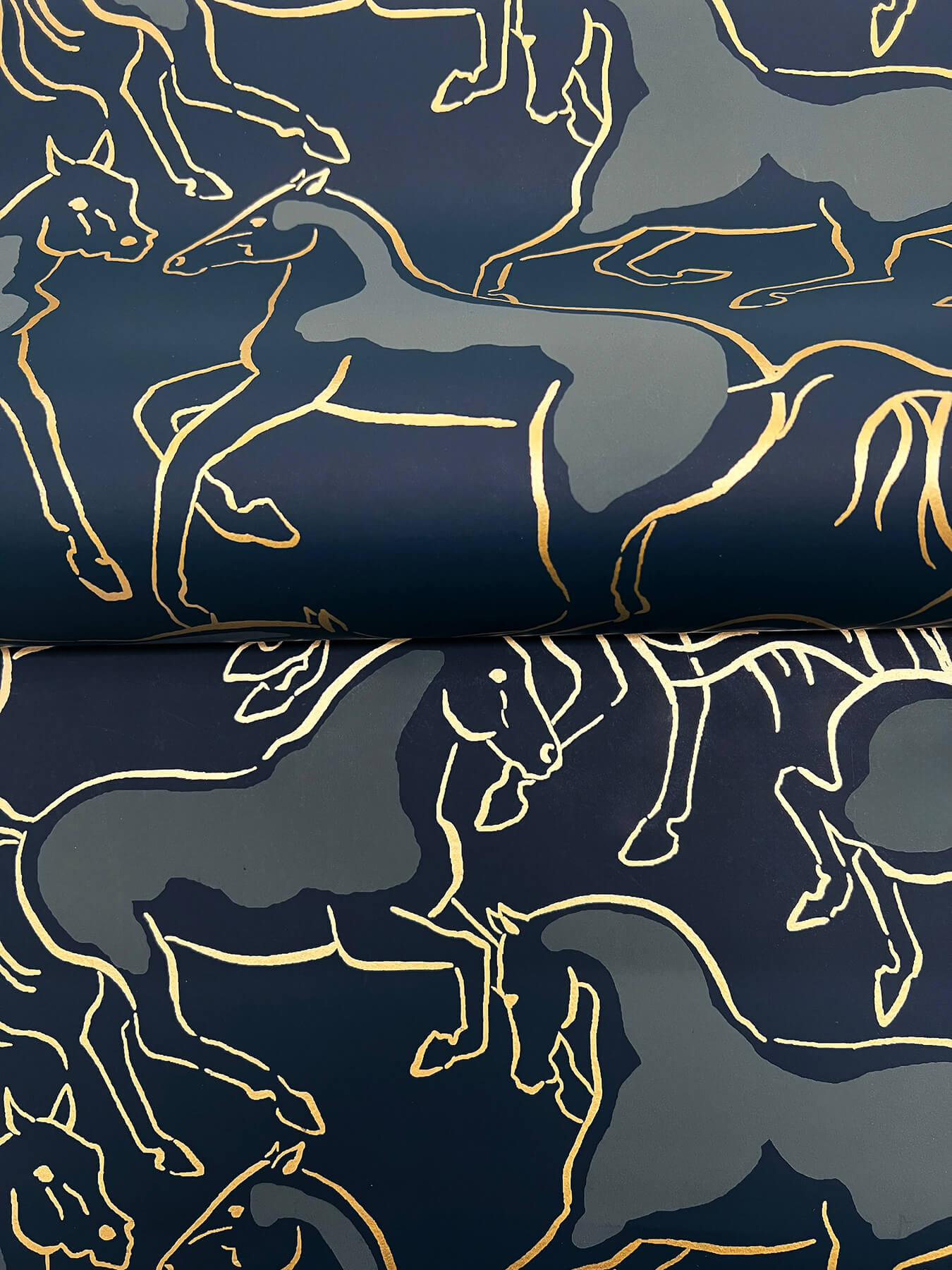 dressage-navy-stallions-wallpaper-york-wallcoverings-4211-83506 - York Wallcoverings Wallpaper